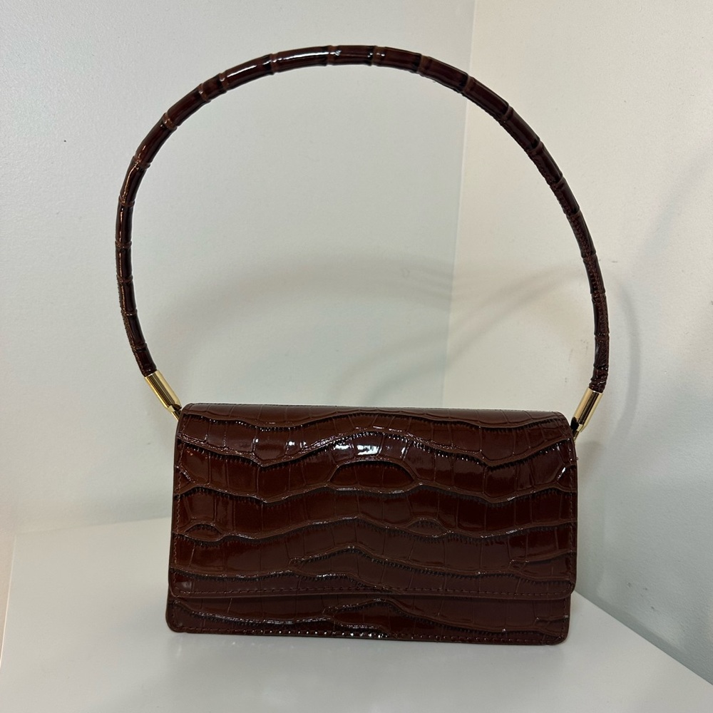 Brown shoulder bag